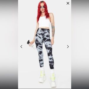 NWOT Smoke Show tie dye leggings